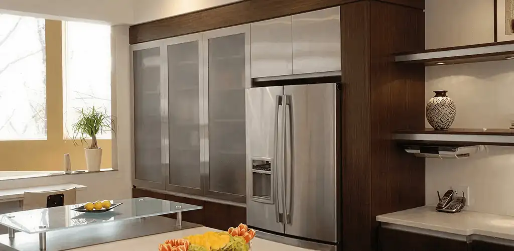 Cabinet door replacement and modern kitchen cabinet upgrade in Mobile, AL